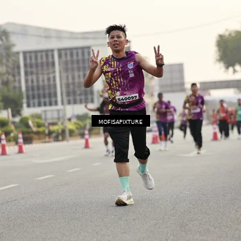 Runner Photo 5898646