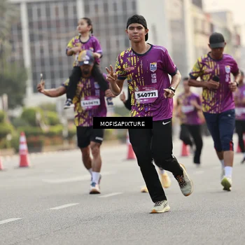 Runner Photo 5898667