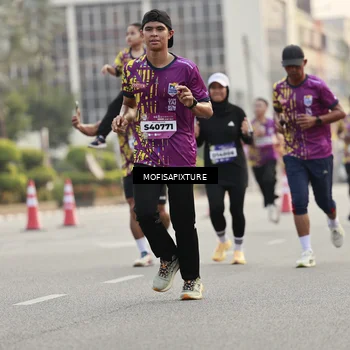Runner Photo 5898678