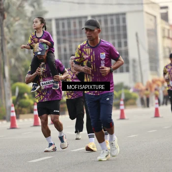 Runner Photo 5898721