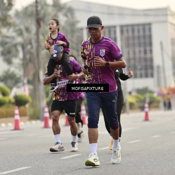 Runner Photo 5898732