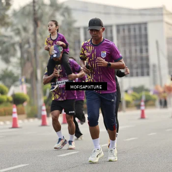 Runner Photo 5898739