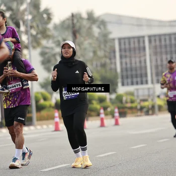 Runner Photo 5898753
