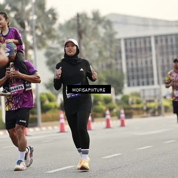 Runner Photo 5898755