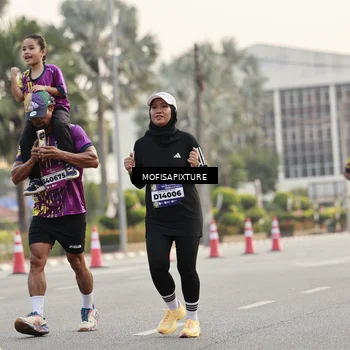 Runner Photo 5898765