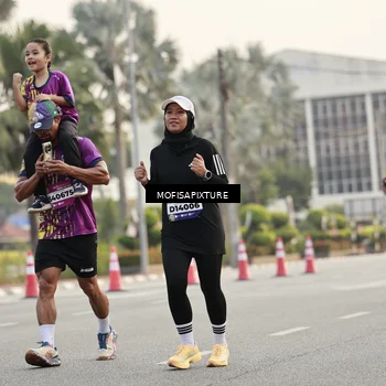 Runner Photo 5898767