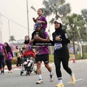 Runner Photo 5898778