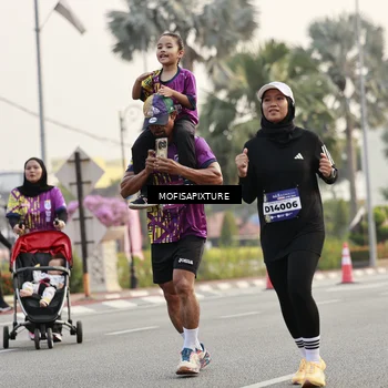 Runner Photo 5898780