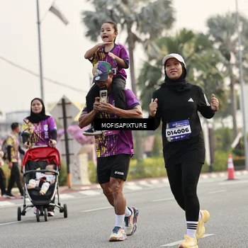 Runner Photo 5898781