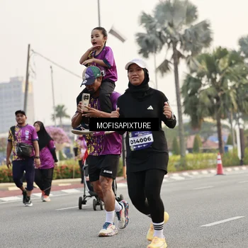 Runner Photo 5898790