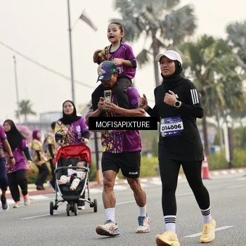 Runner Photo 5898791