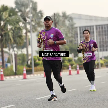 Runner Photo 5898797