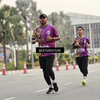 Runner Photo 5898802