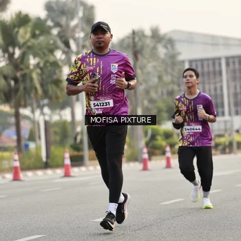 Runner Photo 5898809
