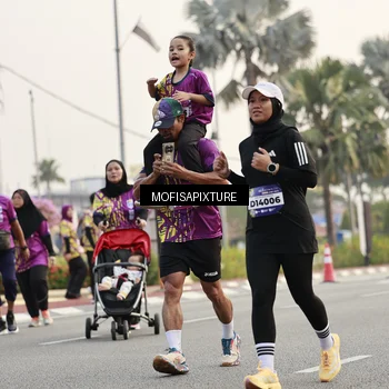 Runner Photo 5898811