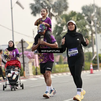 Runner Photo 5898817
