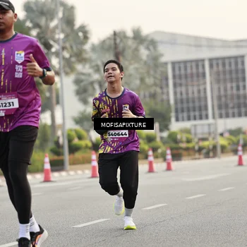 Runner Photo 5898822