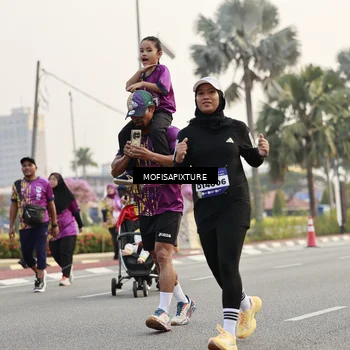 Runner Photo 5898825