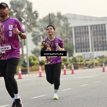 Runner Photo 5898829