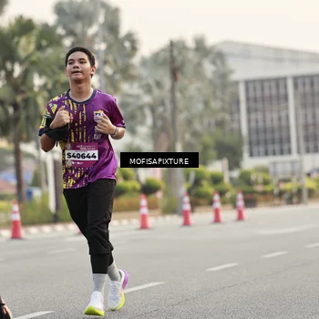 Runner Photo 5898837