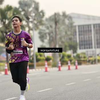 Runner Photo 5898851