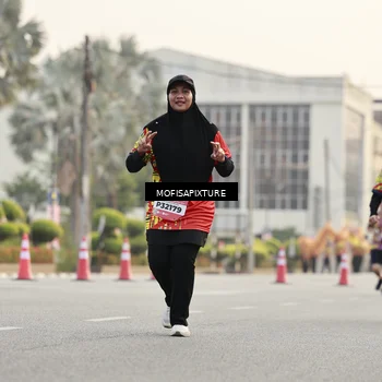 Runner Photo 5898864