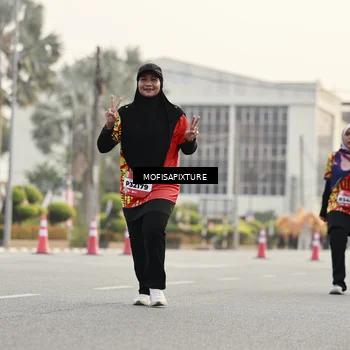 Runner Photo 5898880
