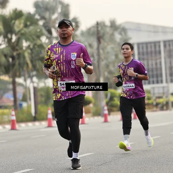 Runner Photo 5898884