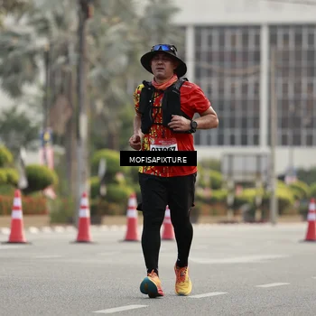 Runner Photo 5898973