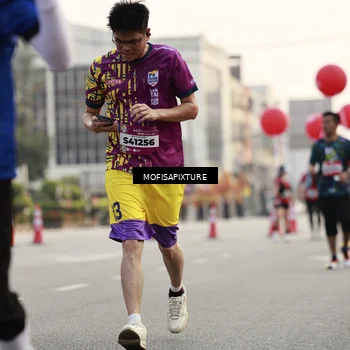 Runner Photo 5899031
