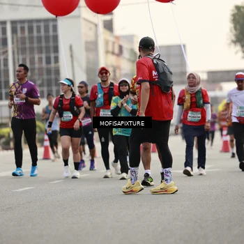 Runner Photo 5899064