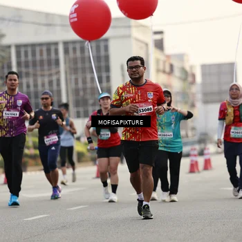 Runner Photo 5899077
