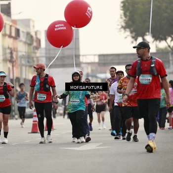 Runner Photo 5899078