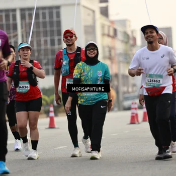Runner Photo 5899089