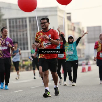 Runner Photo 5899092