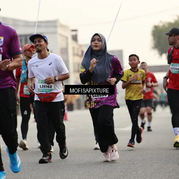 Runner Photo 5899111