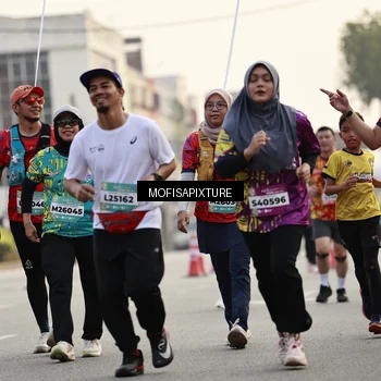 Runner Photo 5899123