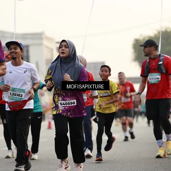 Runner Photo 5899130