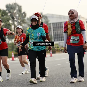 Runner Photo 5899153