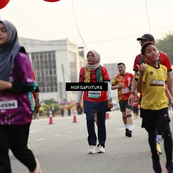 Runner Photo 5899155
