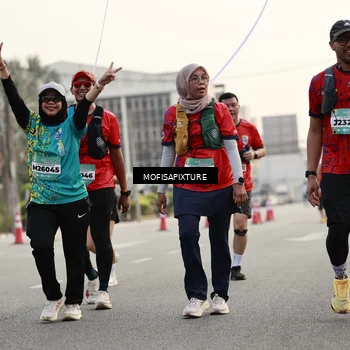 Runner Photo 5899158