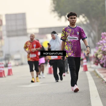 Runner Photo 5899176