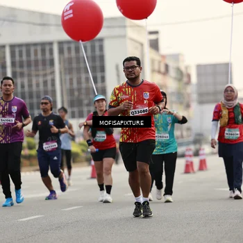 Runner Photo 5899190