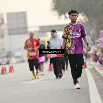 Runner Photo 5899200