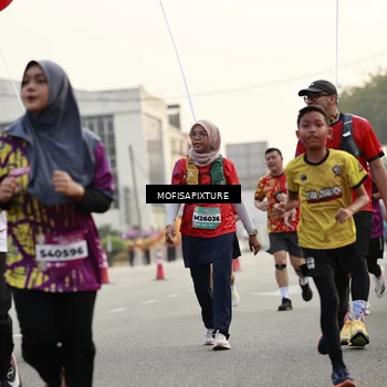 Runner Photo 5899202
