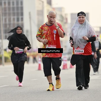 Runner Photo 5899210