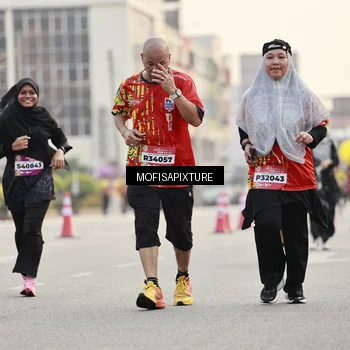 Runner Photo 5899230