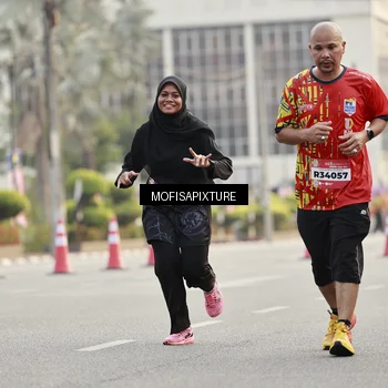 Runner Photo 5899232