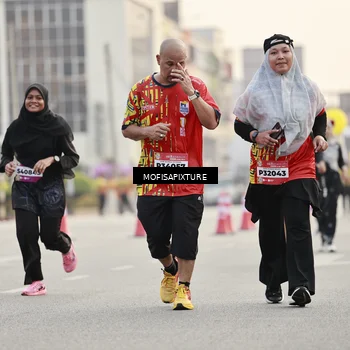 Runner Photo 5899235