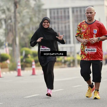 Runner Photo 5899242